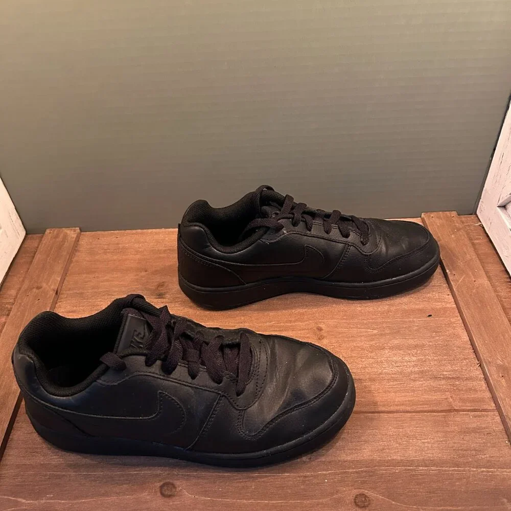 Nike Mens Black Court Borough Low 2 AQ1775-003 Size 7